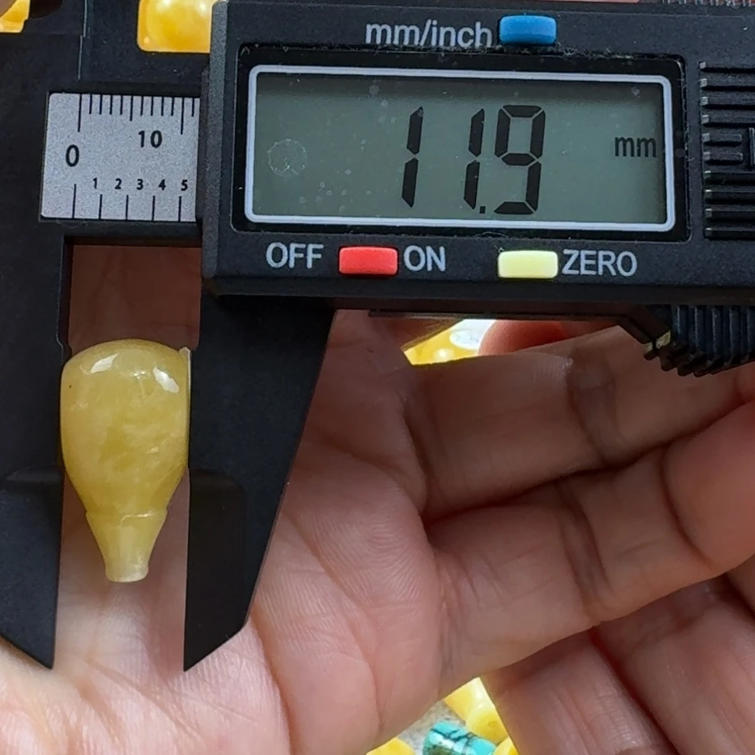 蜜蜡未镶嵌裸石22杂