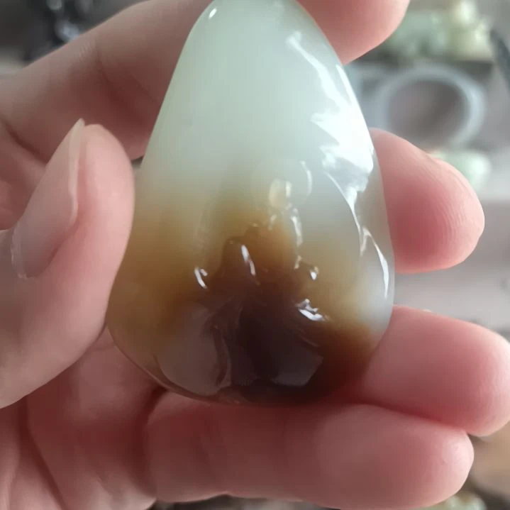 和田玉（糖玉）未镶嵌颈饰