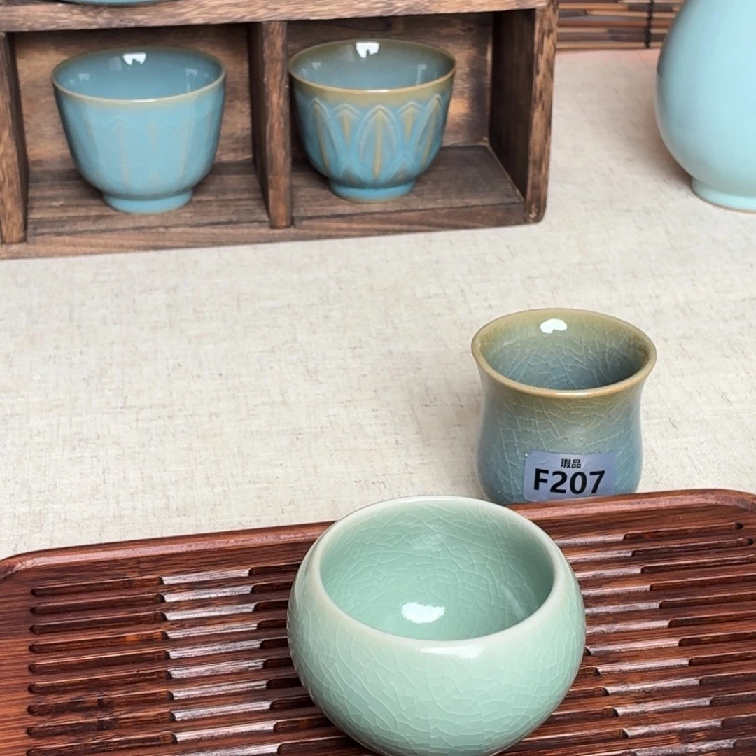 摆件陶青绿鸡心杯