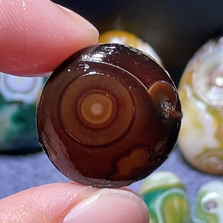 玛瑙/玉髓未镶嵌珠宝奇石