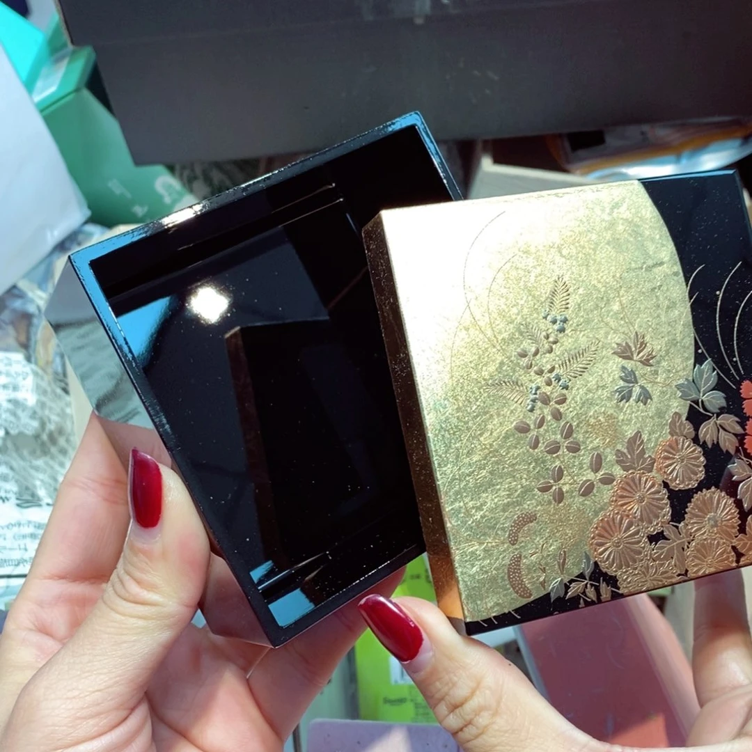 如图所示 观兰器物