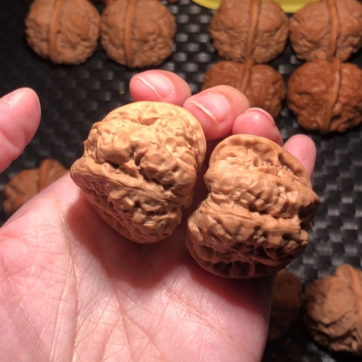 C***.把件文玩核桃蛤蟆