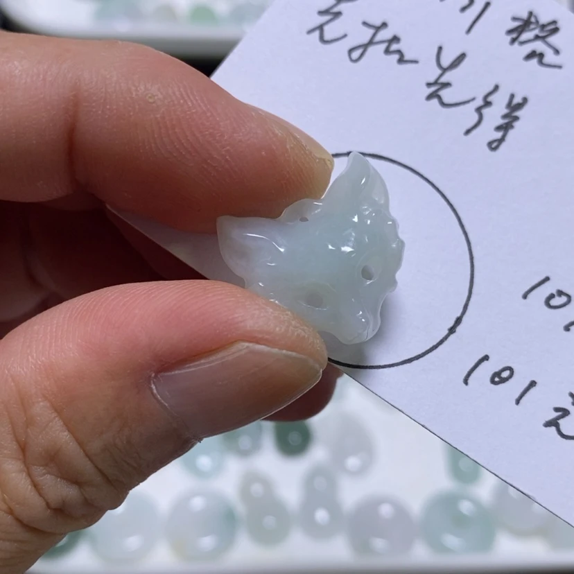 【闪购商品】吊坠(不含链)未镶嵌翡翠