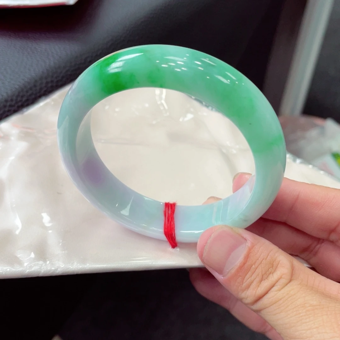 翡翠未镶嵌手镯翡翠