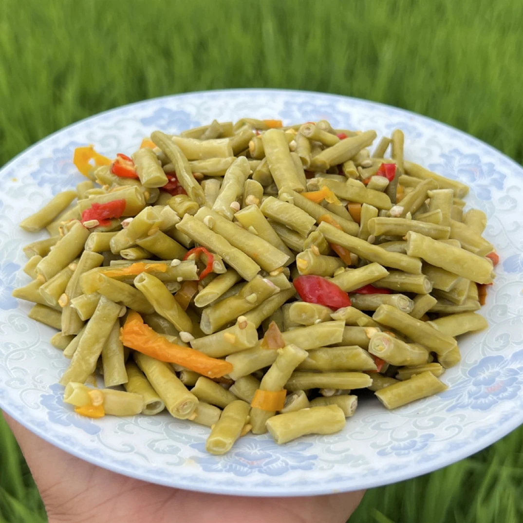 湖南农家自制老坛酸豆角酸辣豇豆角即食下饭菜老坛腌制豆角八月豆