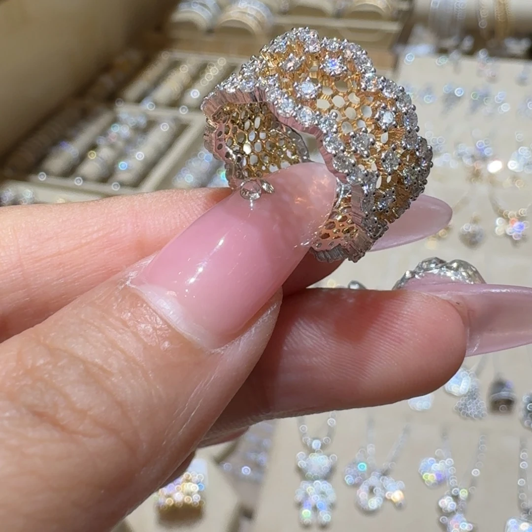 钻石戒指/指环18K金镶嵌