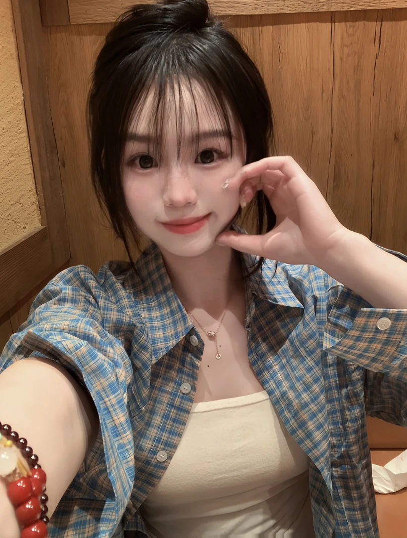 小番茄家女装小洁2025年6月完美主义慎拍