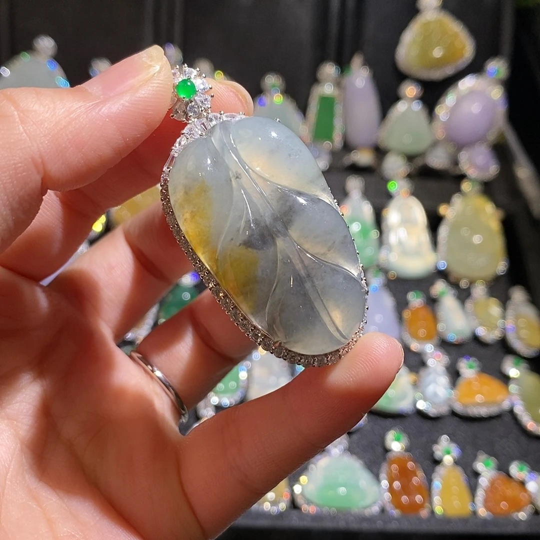 颈饰银S925镶嵌翡翠阿**妹天然翡翠