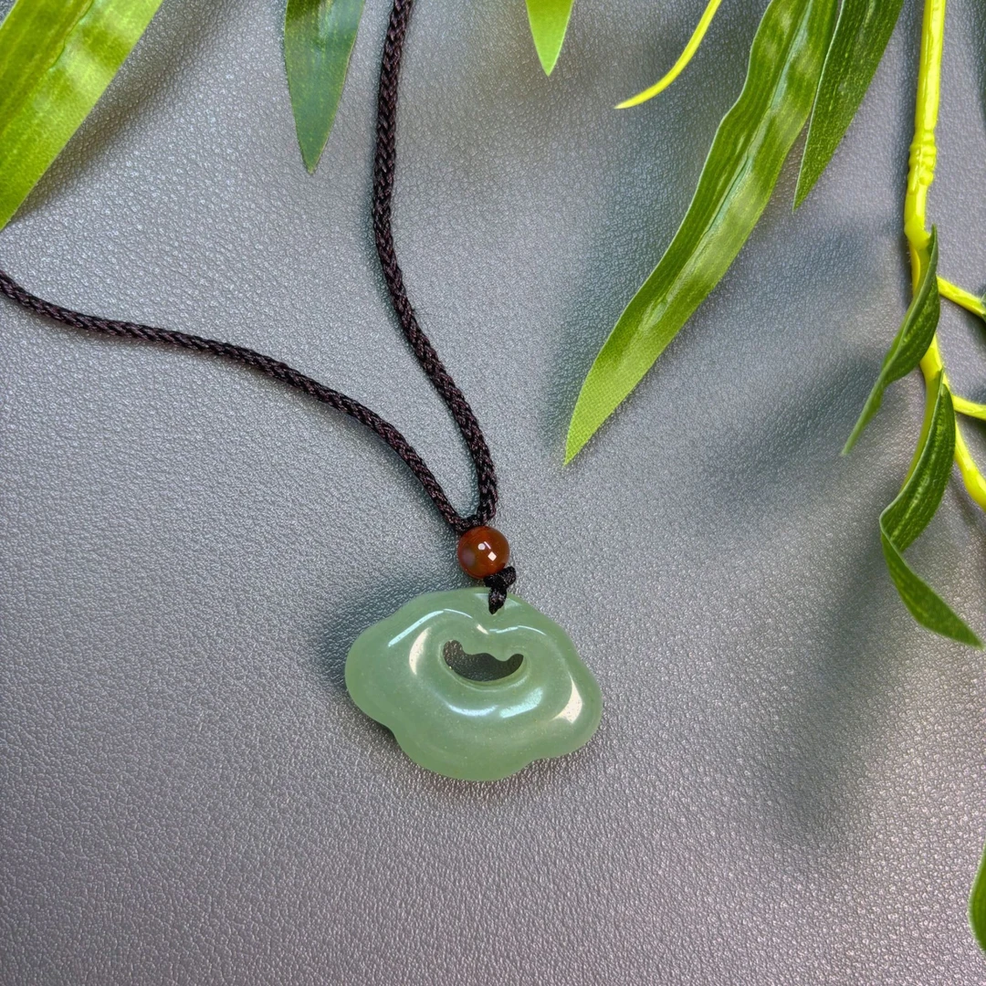 天然东陵玉古法如意吉祥锁（多样性发货）百搭