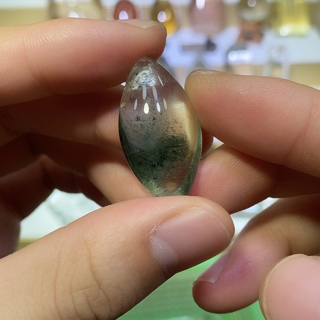 未镶嵌颈饰水晶水晶吊坠