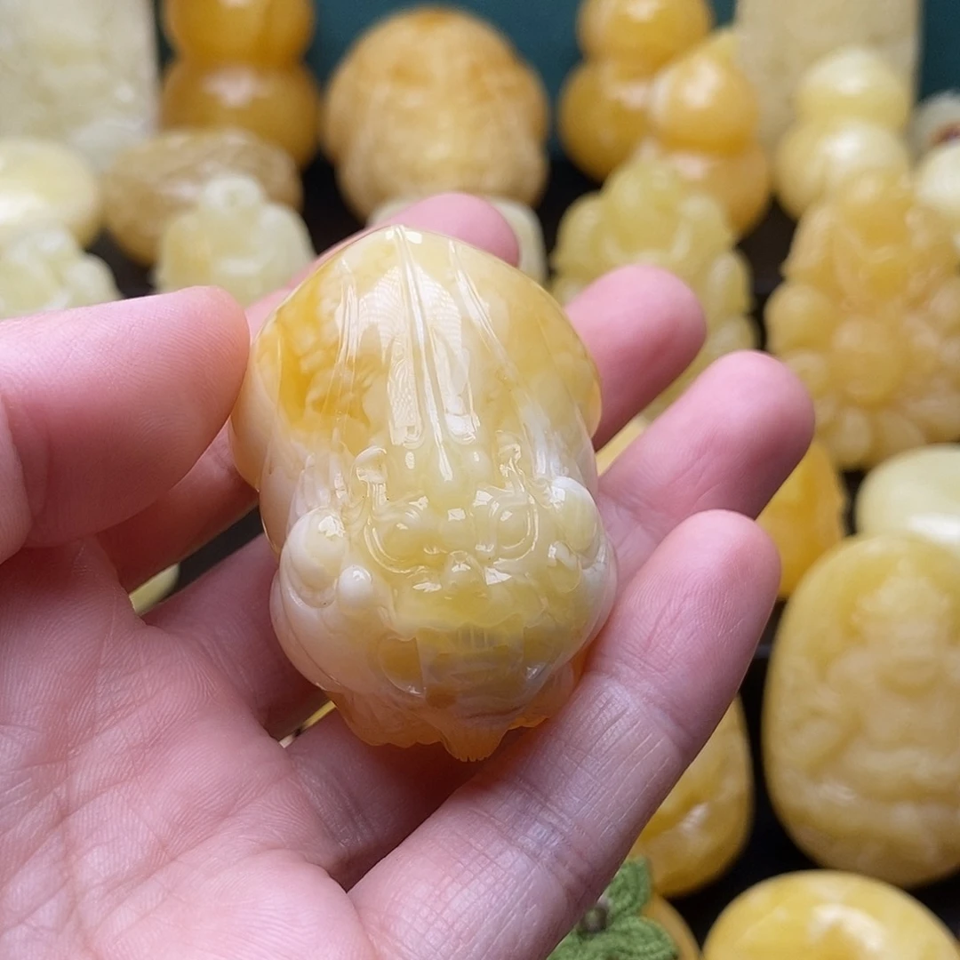 琥珀颈饰未镶嵌琥珀蜜蜡吊坠