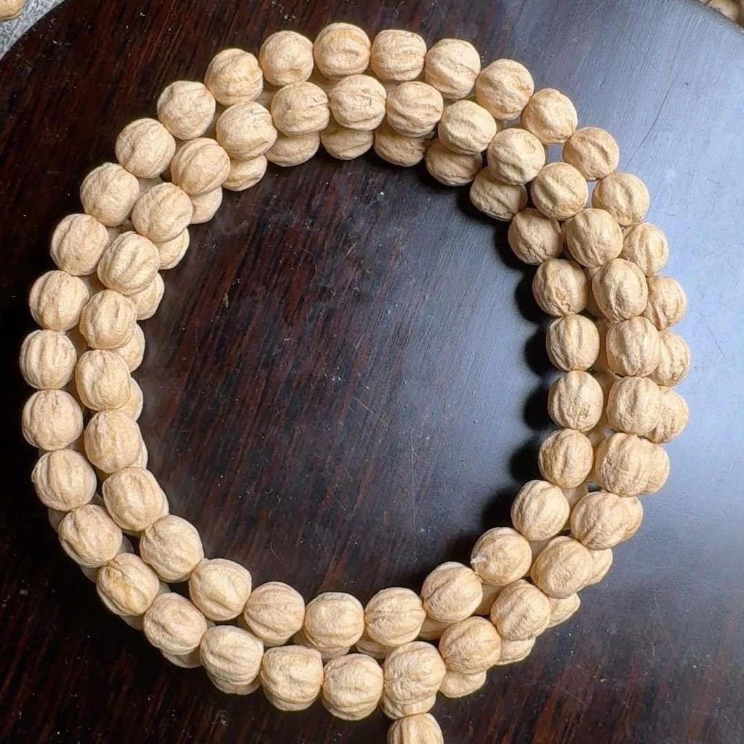 原桩小金豆柏香籽高密高油无黑皮质细腻卡5-6mm