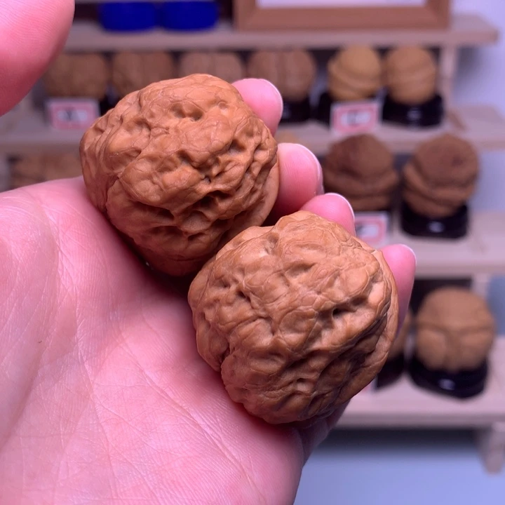 文玩核桃把件8小疙瘩包37尺