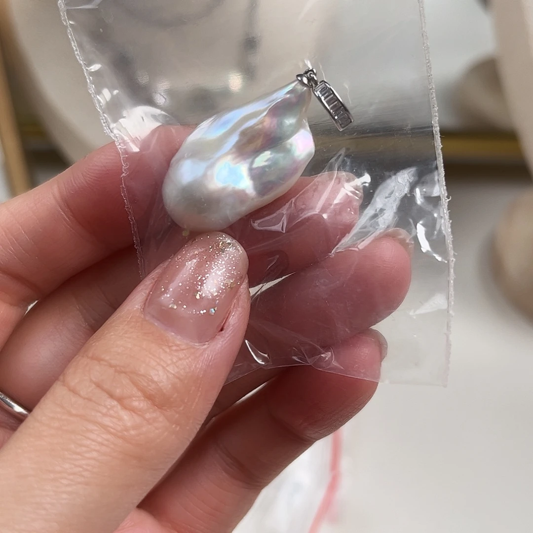 银S925镶嵌淡水珍珠颈饰