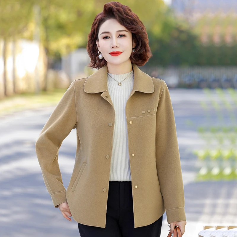 中年妈妈薄款秋装外套短款呢子气质2025新款中老年人洋气春秋上衣