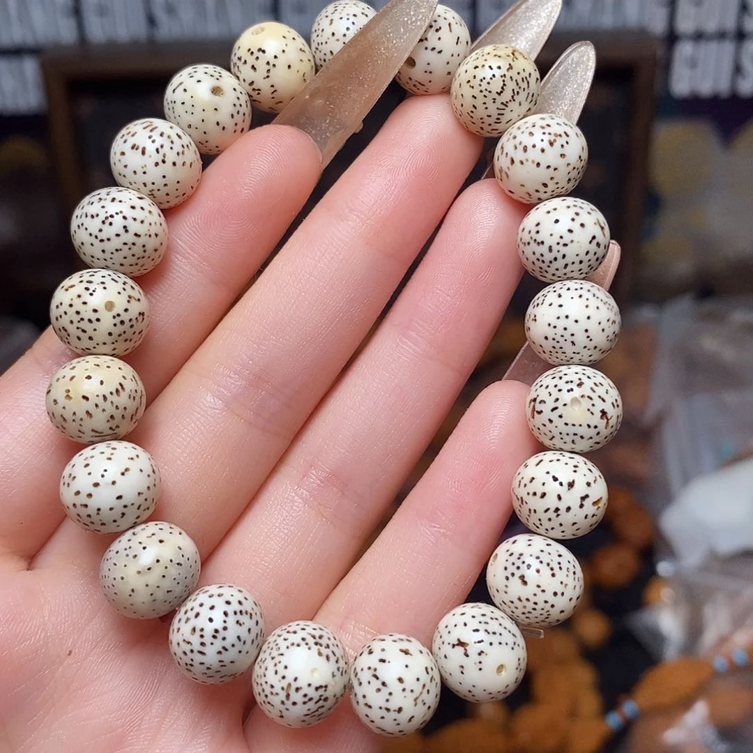 橄榄核吊坠g f g g g b h p