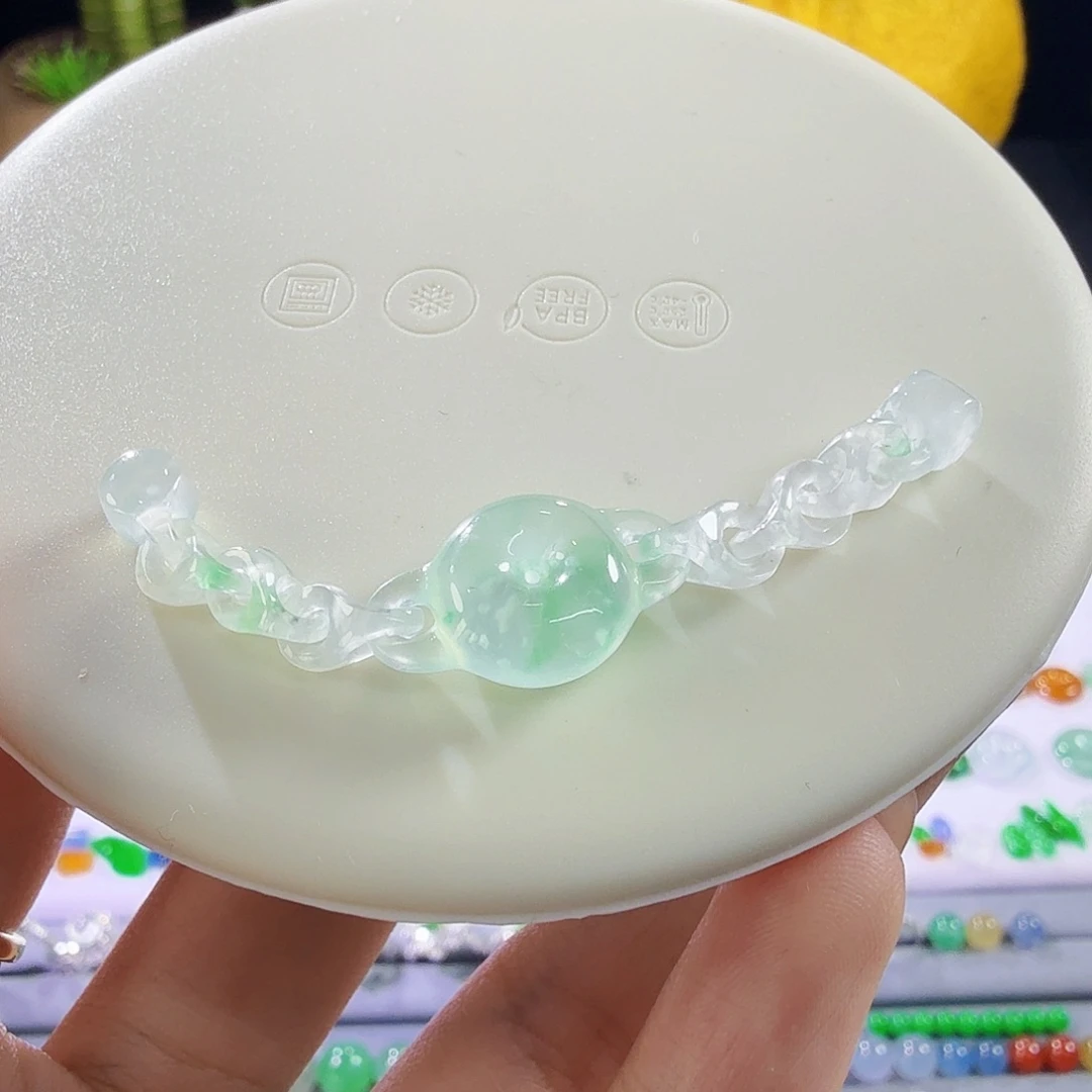 翡翠未镶嵌颈饰力力推