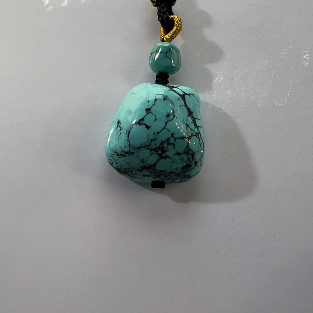 绿松石未镶嵌挂件