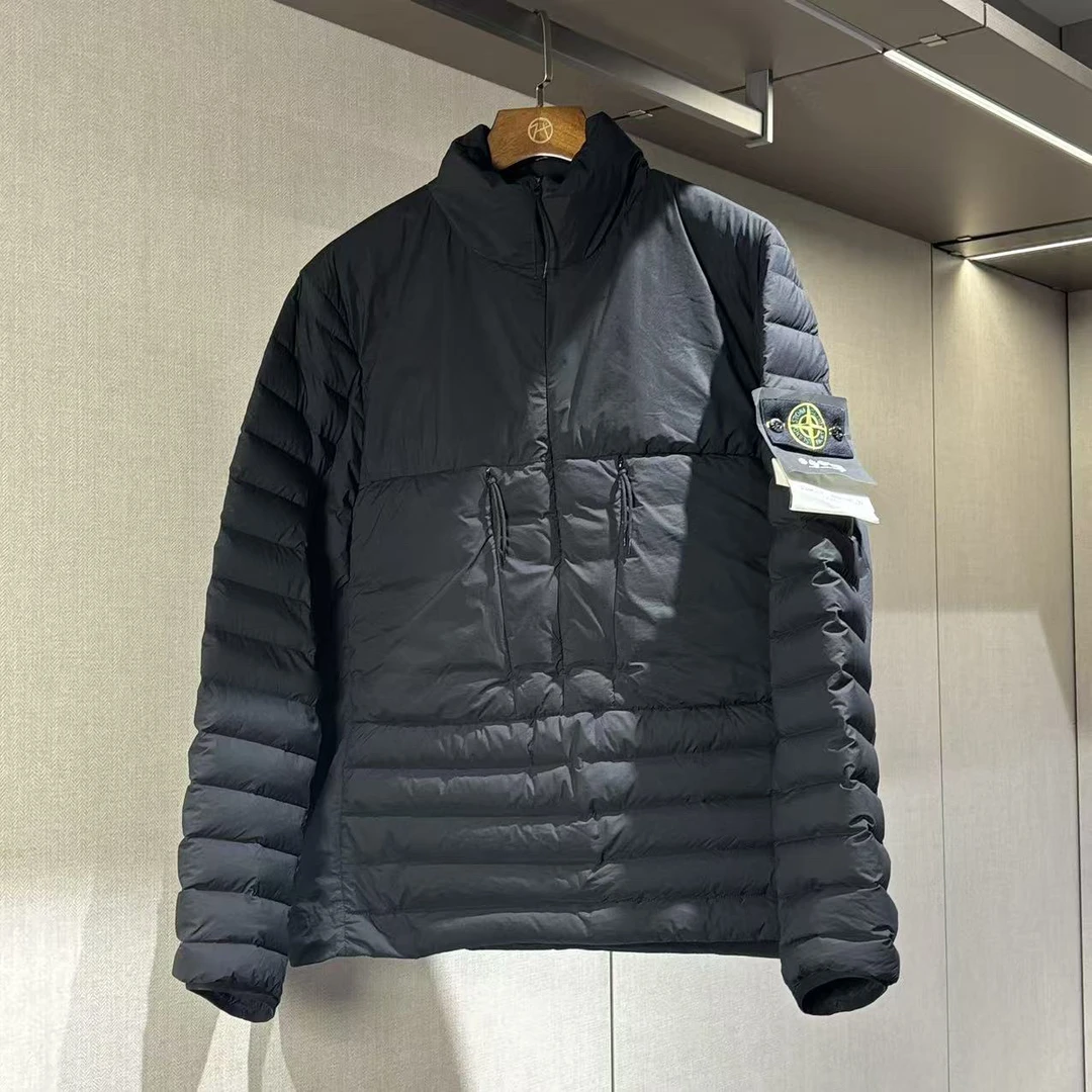 未使用 STONE ISLAND 石头岛25FW无缝尼龙排骨羽绒外套