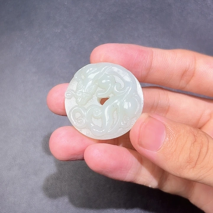 和田玉未镶嵌挂件麦***者