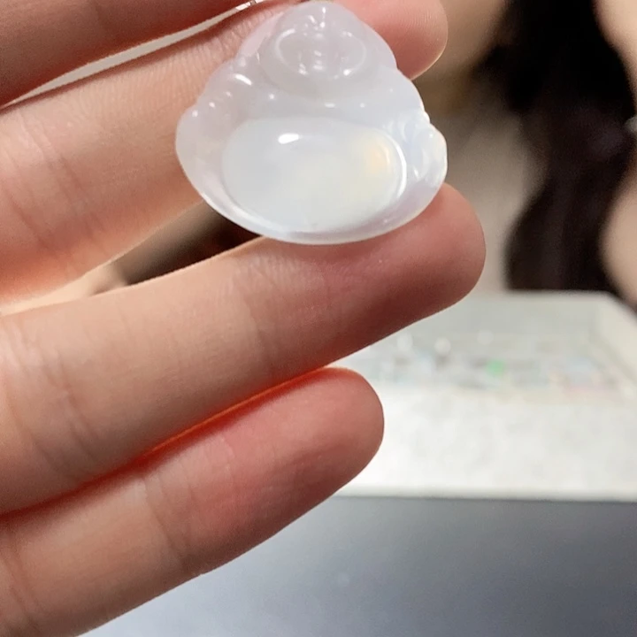 翡翠未镶嵌手链吊坠