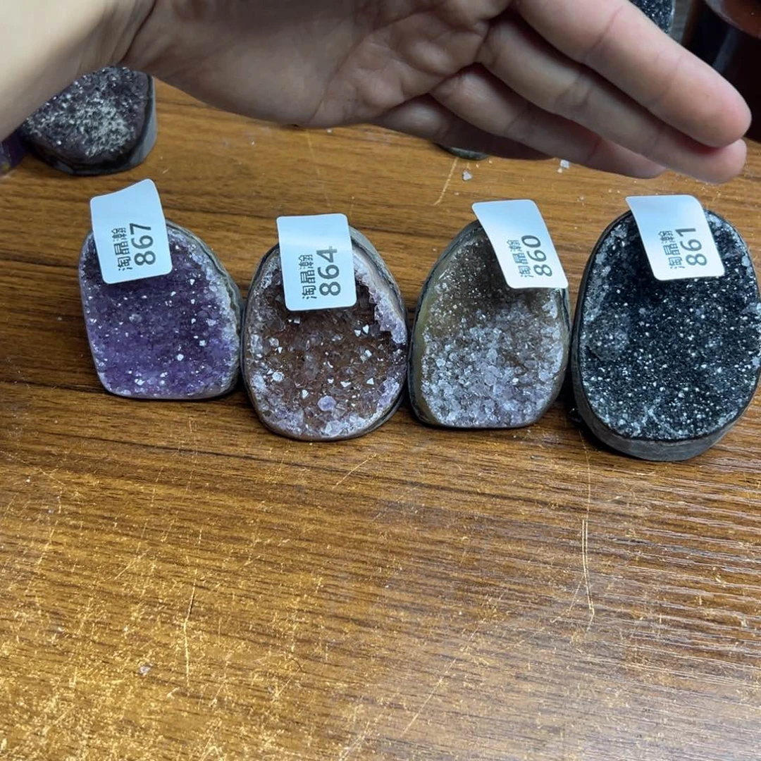 水晶大型摆件（非配饰）未镶嵌