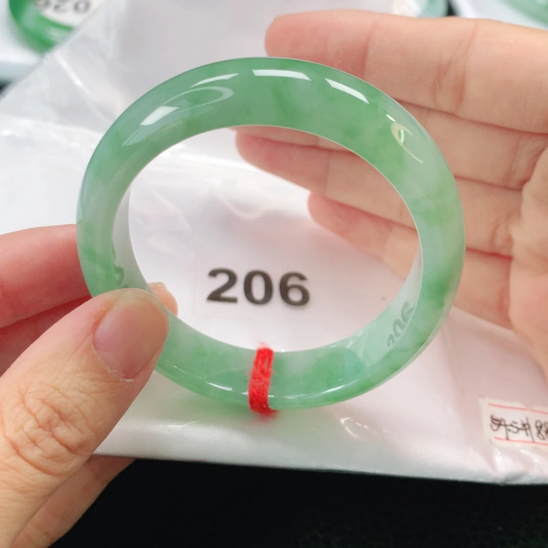 未镶嵌手镯翡翠贵妃54