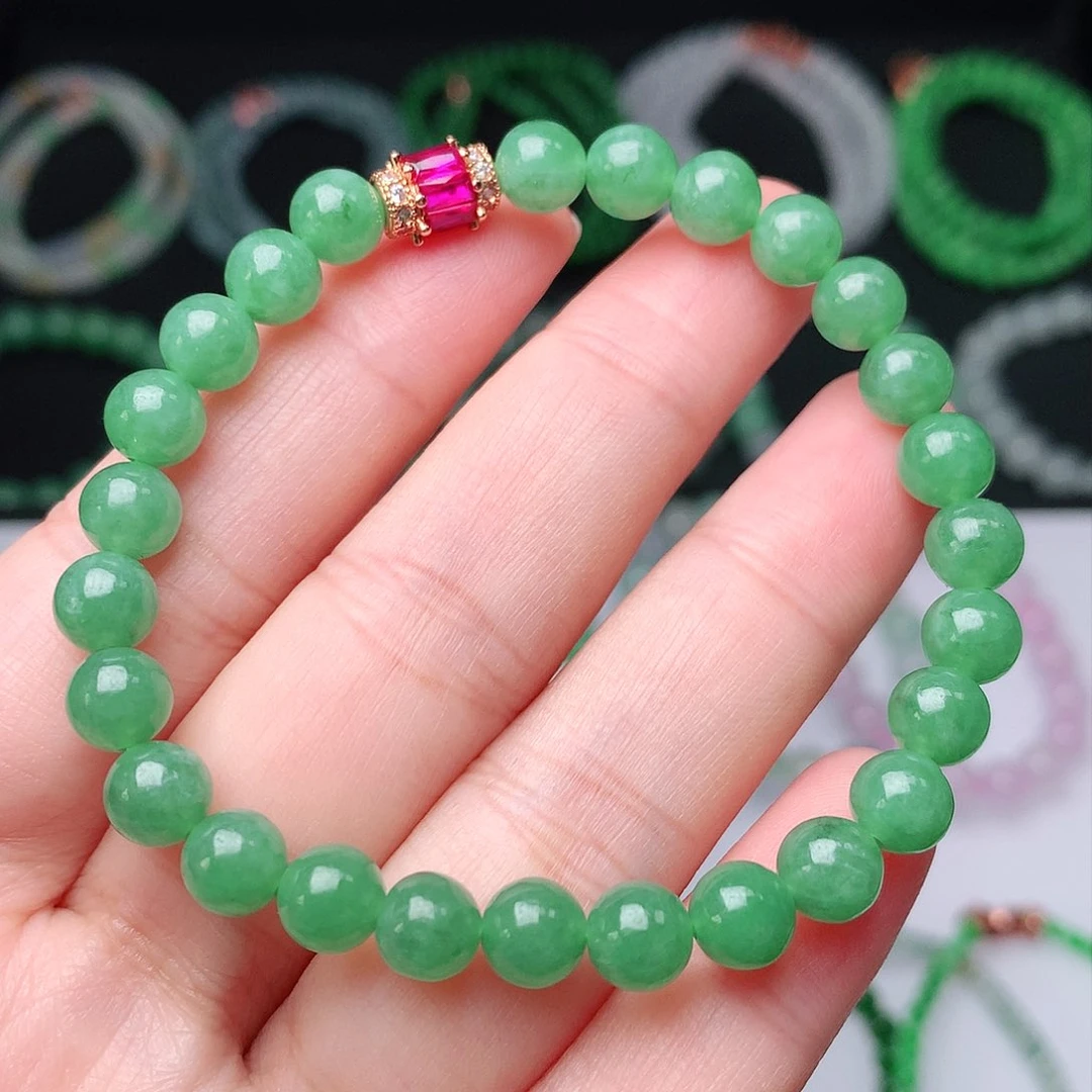 翡翠手链未镶嵌翡翠