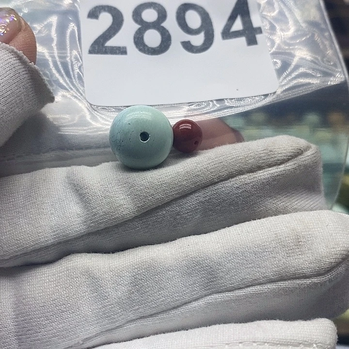 南红玛瑙未镶嵌颈饰