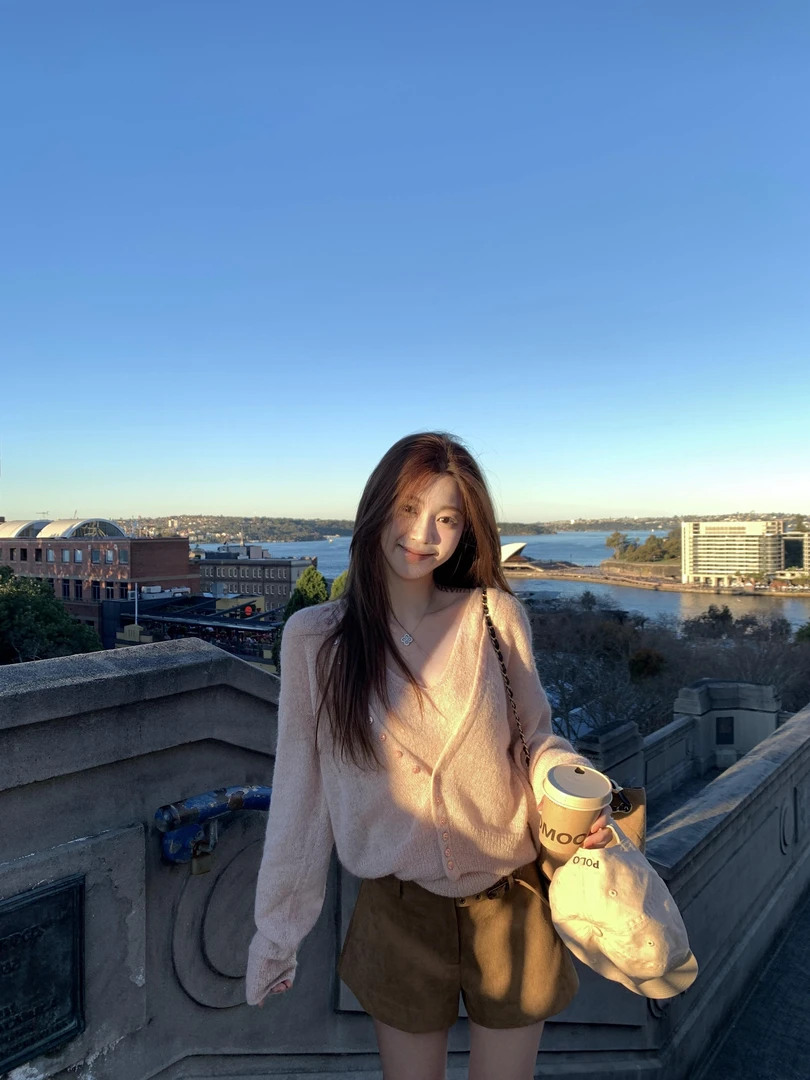 早秋新款韩系慵懒风百搭高级感内搭休闲开衫外套显瘦短裤小众女装