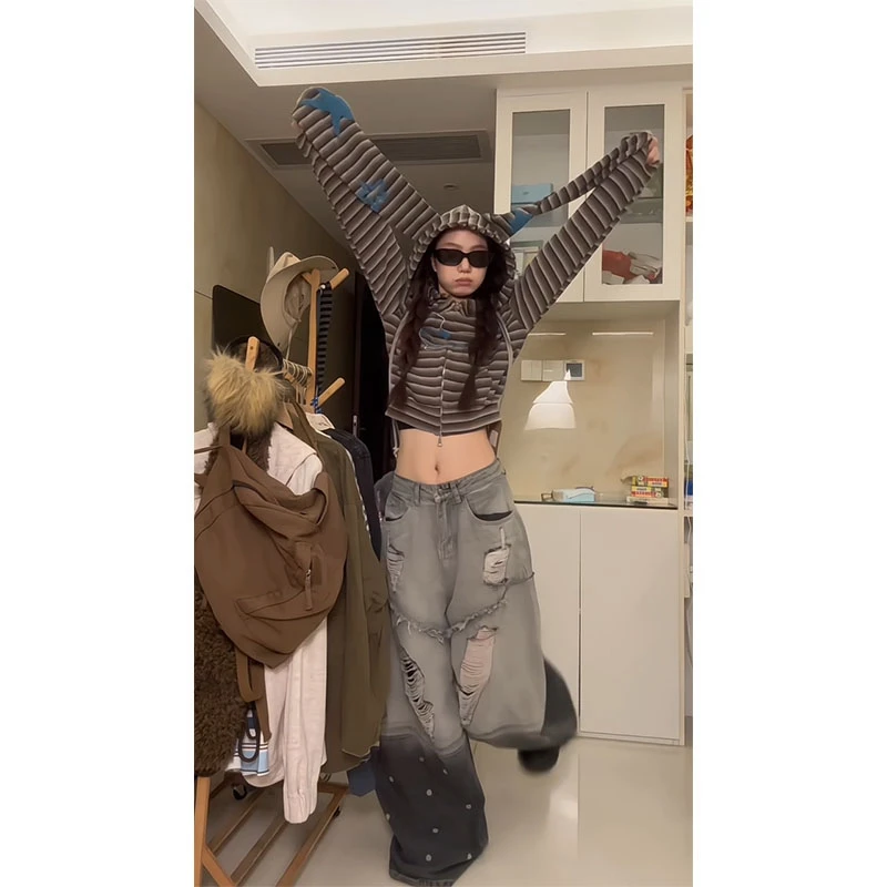 美式条纹兔连帽卫衣外套上衣分割线做旧破洞牛仔裤长裤子女秋2025