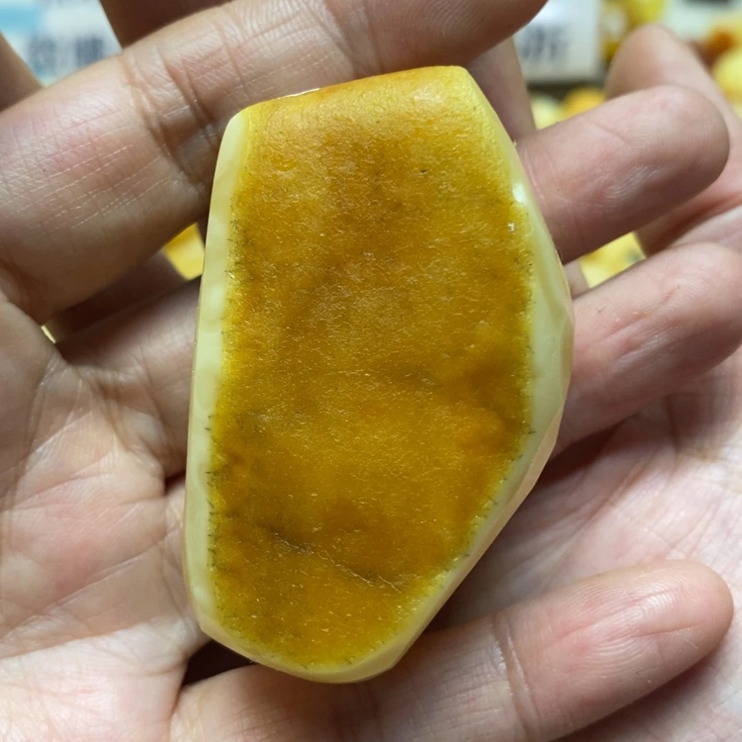 牛***哄定制琥珀未镶嵌传世琥珀蜜蜡定制