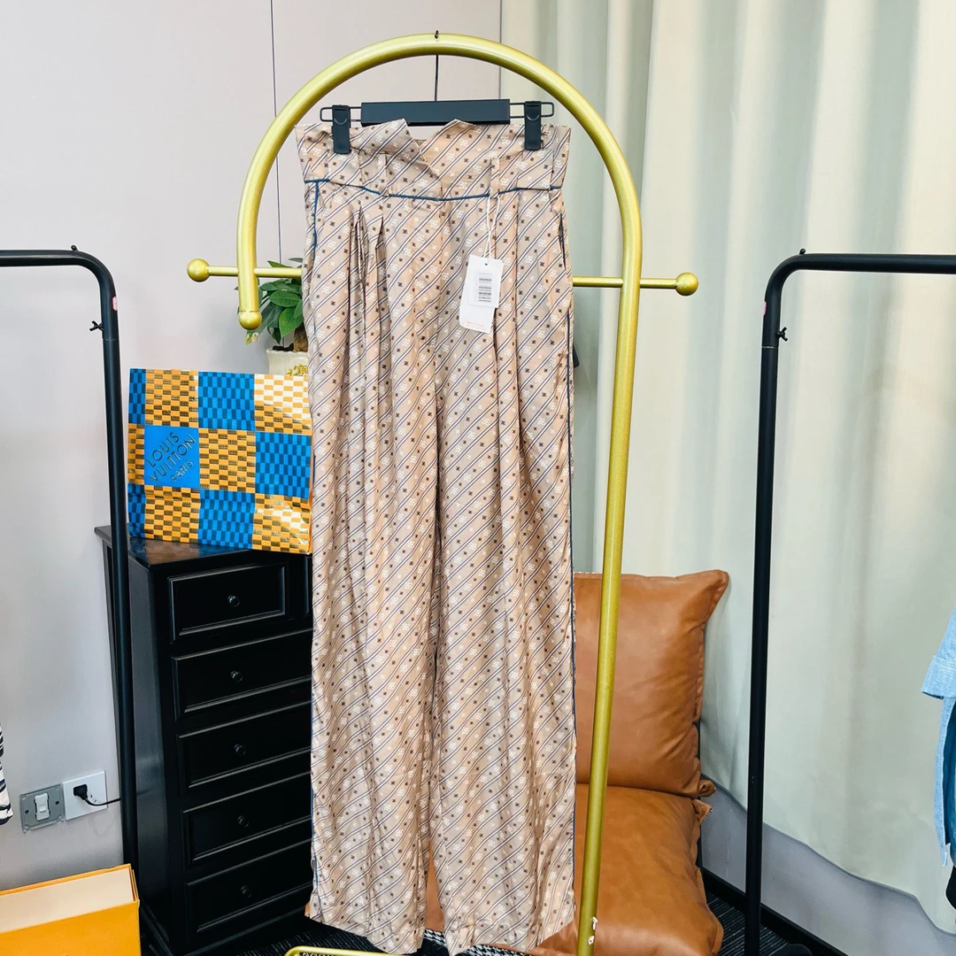 99新 FENDI/芬迪 棕色高腰直筒印花长裤 40码 99新(轻微勾丝）