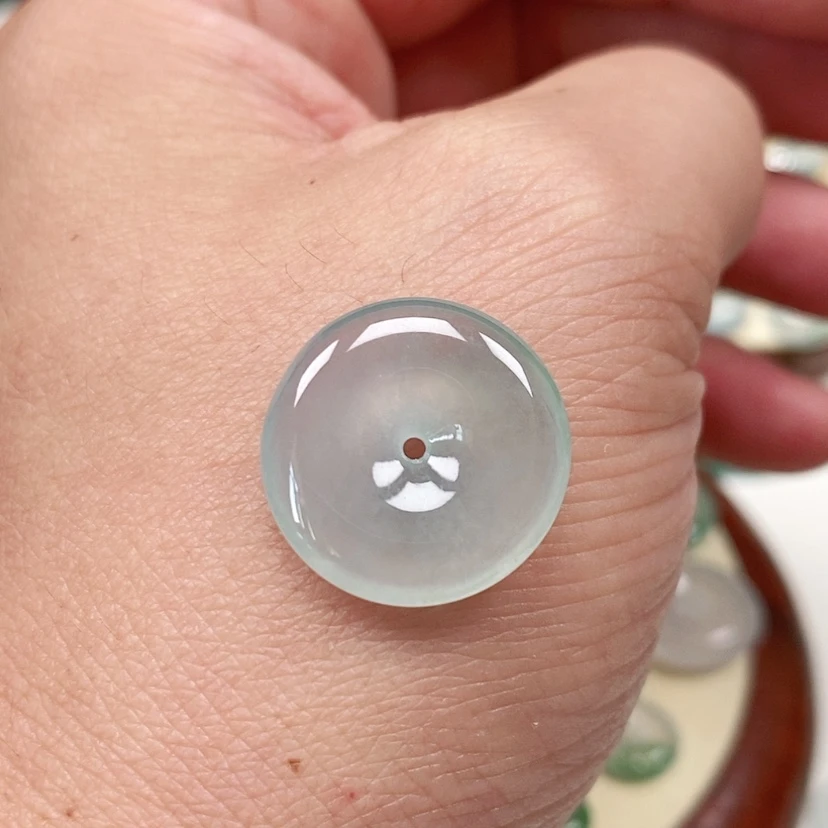 【闪购商品】翡翠未镶嵌吊坠(不含链)