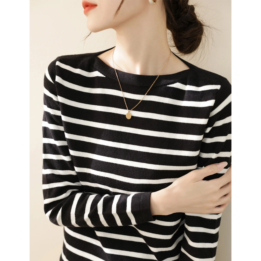 别致绝美一字领高级打底衫女春秋季2026新款长袖宽松条纹针织上衣