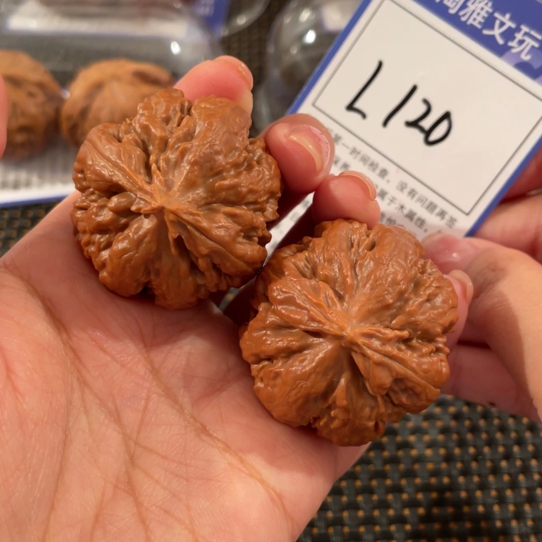 文玩核桃把件L120 霸王龙39