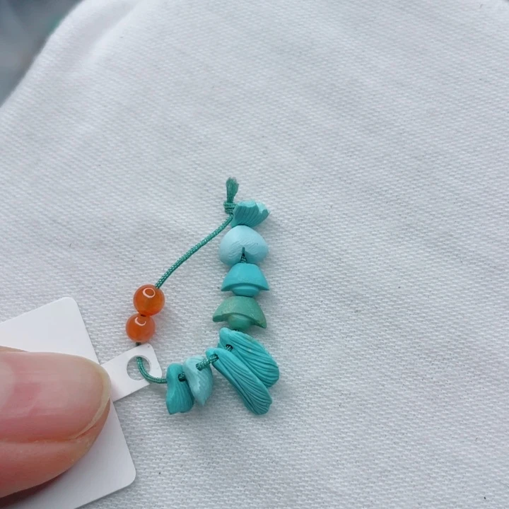 南红玛瑙未镶嵌珠宝奇石