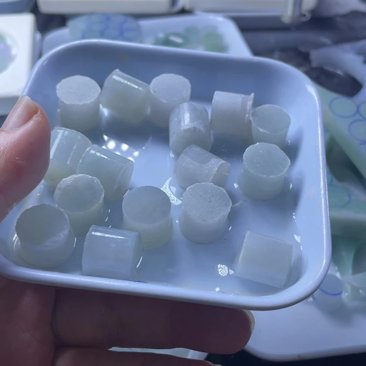 未镶嵌定制翡翠珠子包工16颗