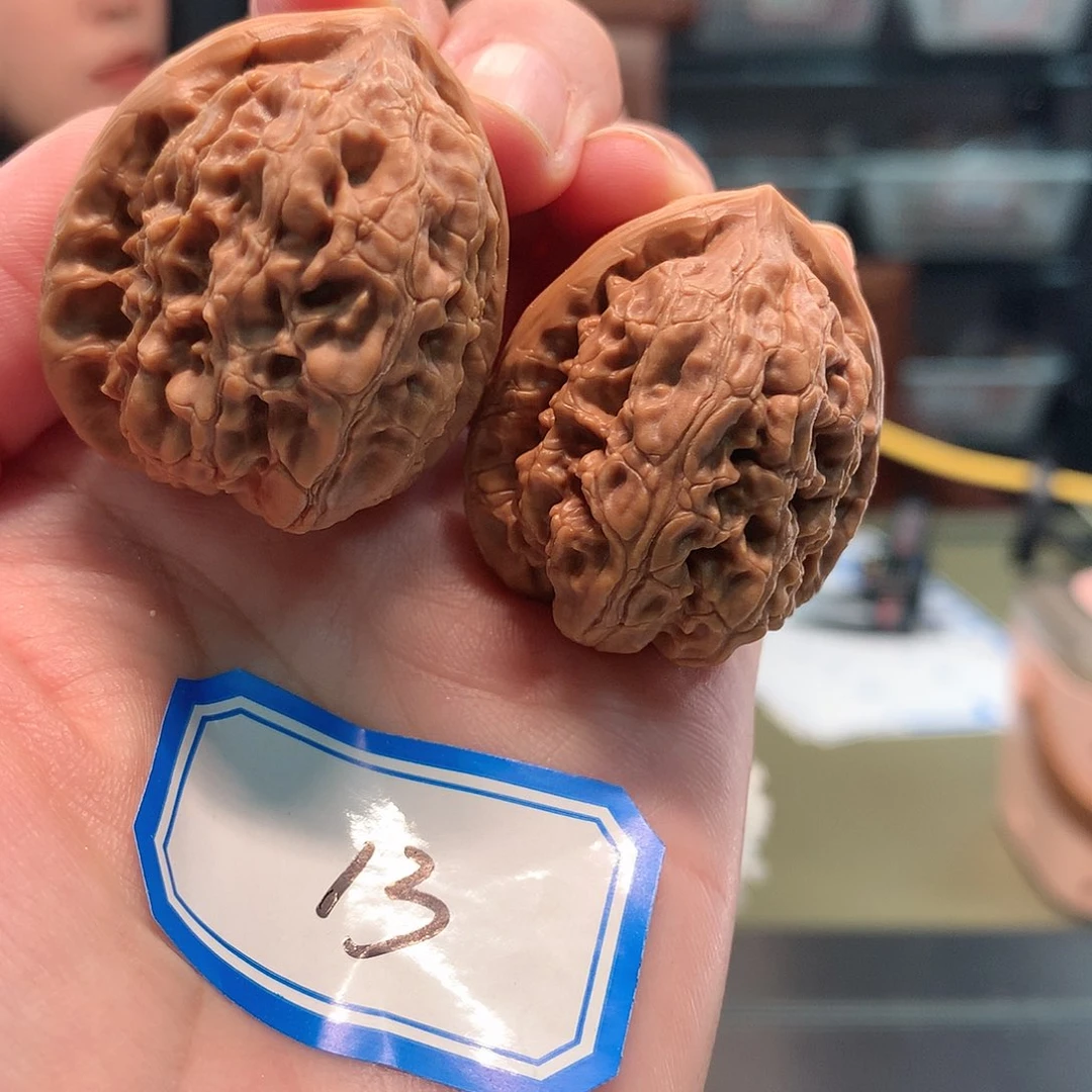 【闪购商品】文玩核桃吊坠水龙纹 31尺