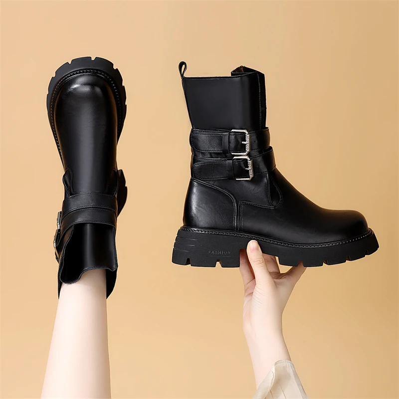 韩版高级感厚底骑士靴女2025秋冬新款帅气时装加绒显瘦显脚小短靴