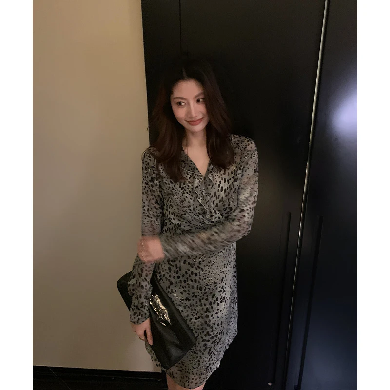 【ALONE SAVOR】龍喜儿 Dangerous Lady 豹纹不规则连衣裙T776
