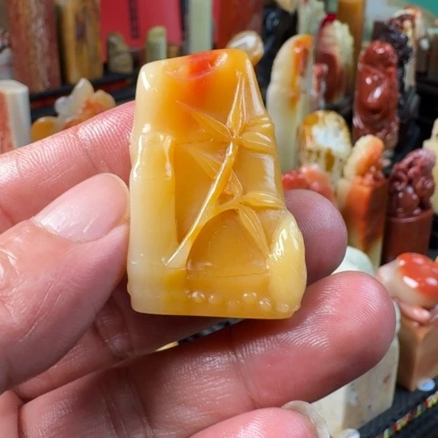 寿山石夹板芙蓉石