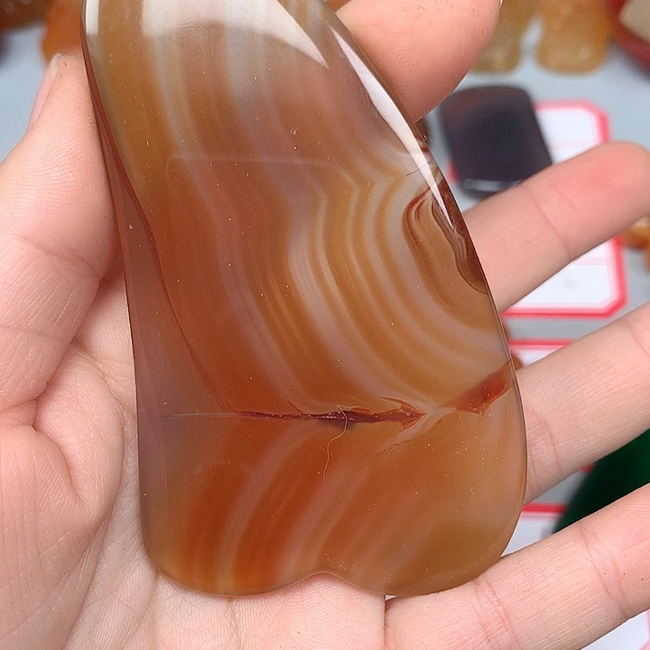 秋****玛瑙/玉髓未镶嵌颈饰