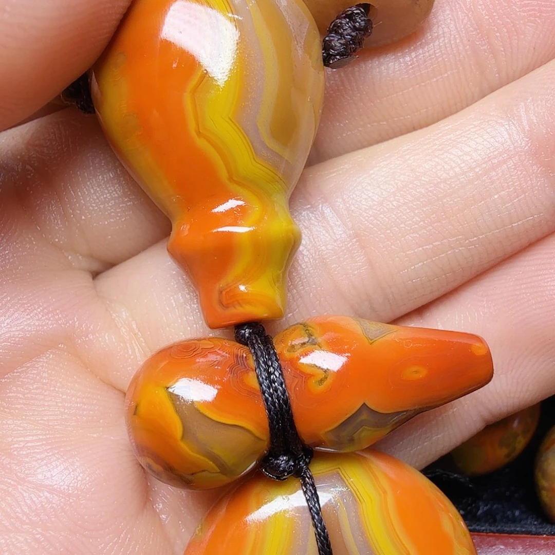 东***败玛瑙/玉髓未镶嵌手链