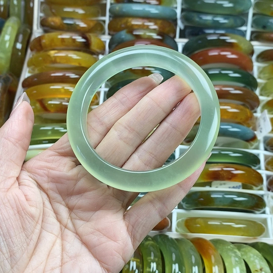 未镶嵌蛇纹石玉手镯69
