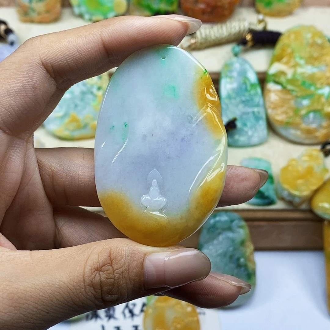 颈饰未镶嵌翡翠翡翠