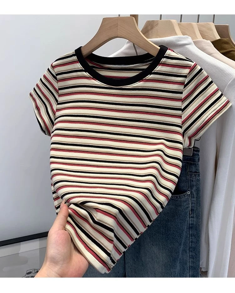 新款显瘦条纹圆领短袖T恤垫肩短袖女打底衫时尚韩版条纹短袖女