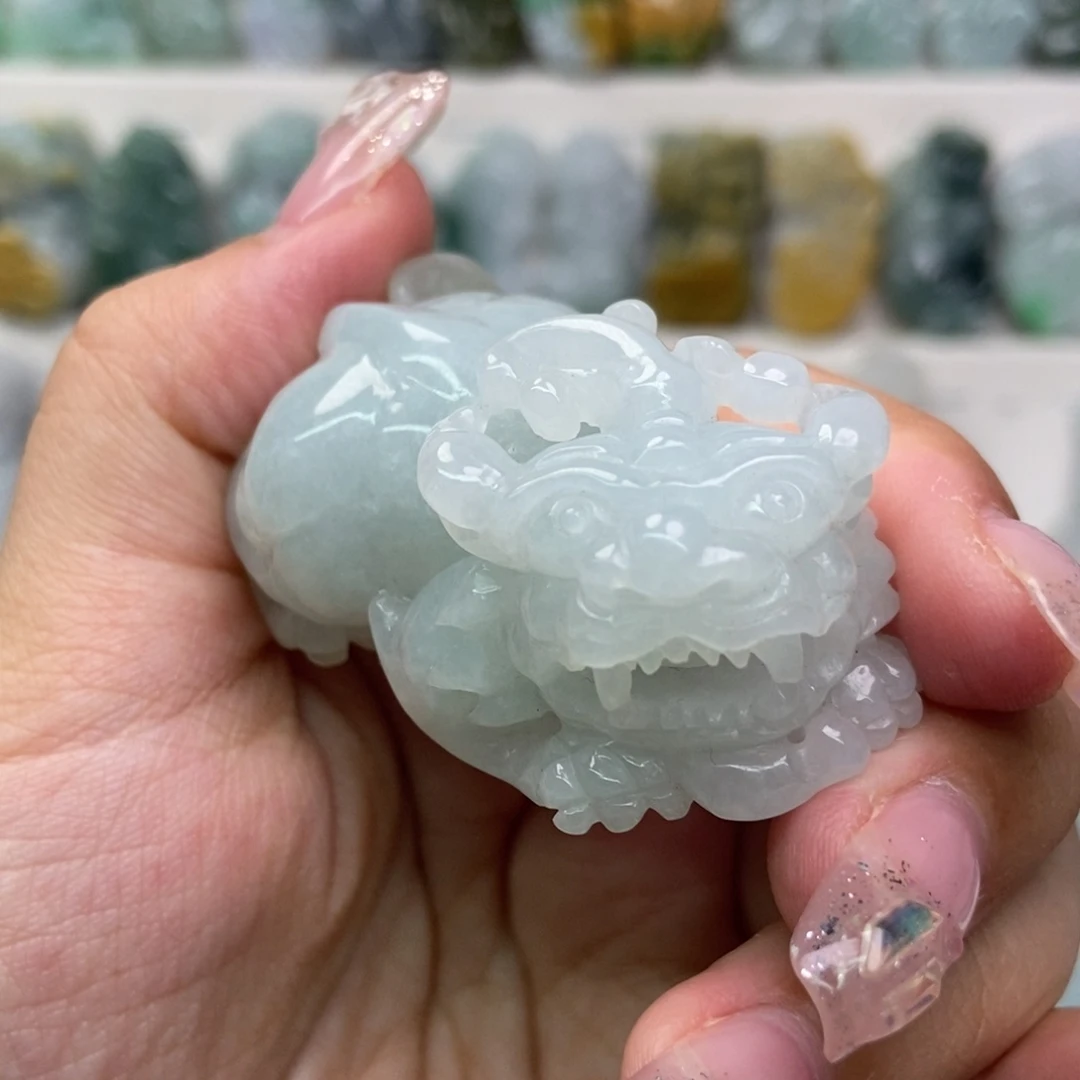 翡翠未镶嵌吊坠(赠链)口含珠