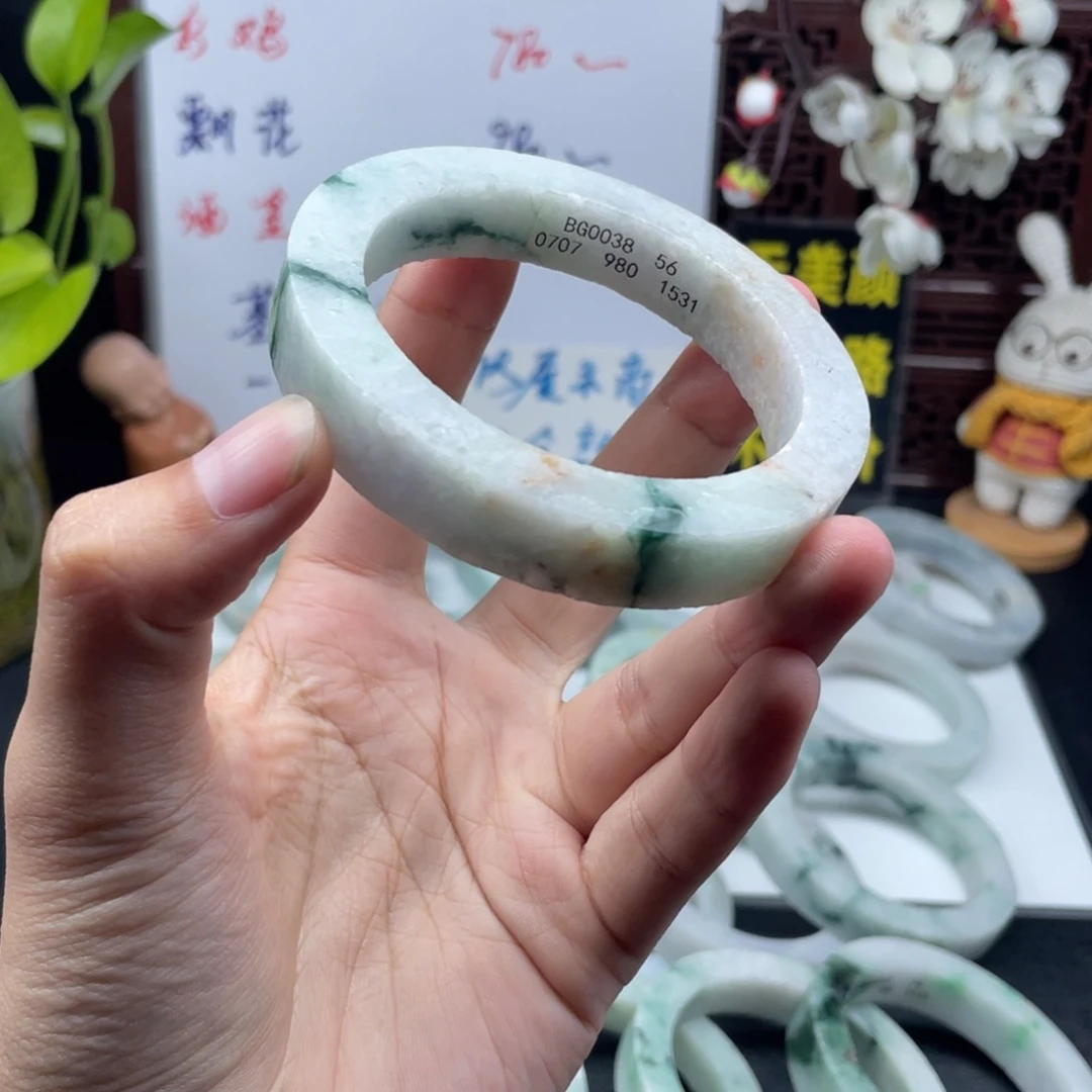 定制翡翠未镶嵌翡翠手镯Ａ货