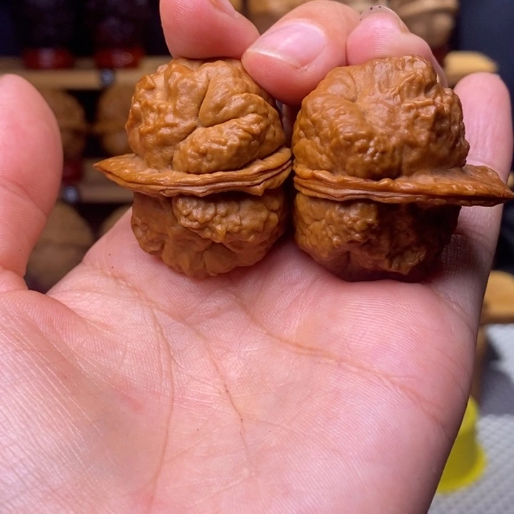 大***铮文玩核桃把件羊头98